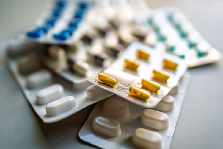 Aurobindo Pharma Recalls 112,932 Bottles Of Amazon Extra Strength Acetaminophen Over Discolored Tablets